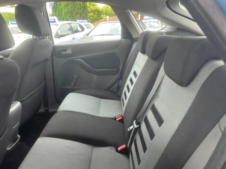 Ford Focus ZETEC 30