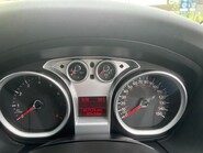 Ford Focus ZETEC 32