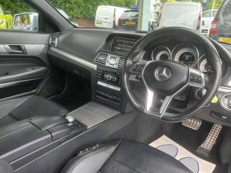 Mercedes-Benz E Class E220 CDI AMG SPORT 15