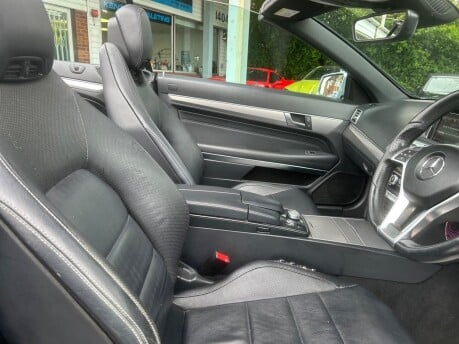 Mercedes-Benz E Class E220 CDI AMG SPORT 18