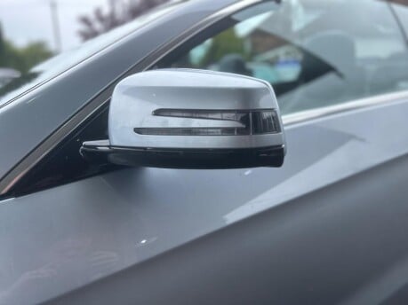 Mercedes-Benz E Class E220 CDI AMG SPORT 23