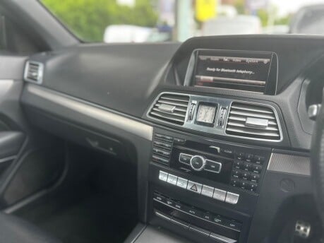 Mercedes-Benz E Class E220 CDI AMG SPORT 30