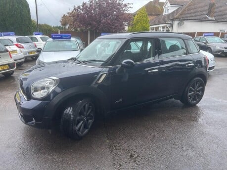 Mini Countryman COOPER SD ALL4 3