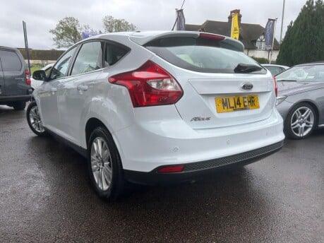 Ford Focus TITANIUM NAVIGATOR TDCI 5