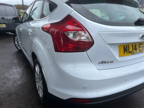 Ford Focus TITANIUM NAVIGATOR TDCI 10