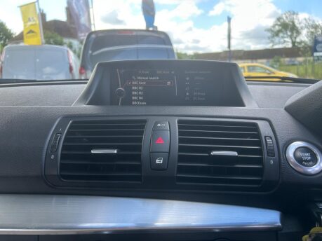 BMW 1 Series 120D M SPORT 23
