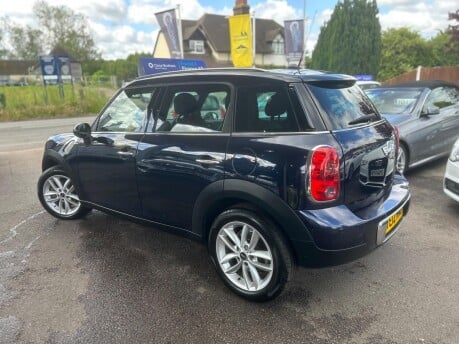 Mini Countryman COOPER 6