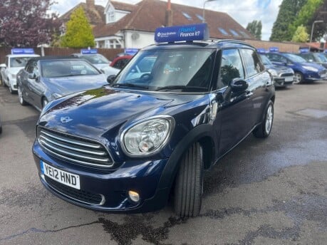 Mini Countryman COOPER 9