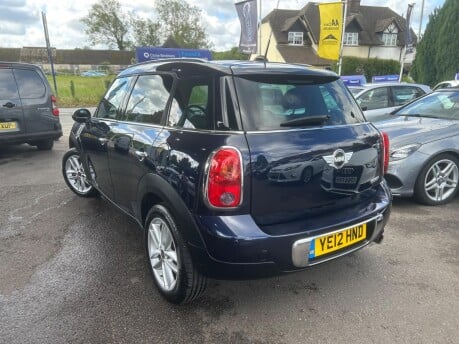 Mini Countryman COOPER 10