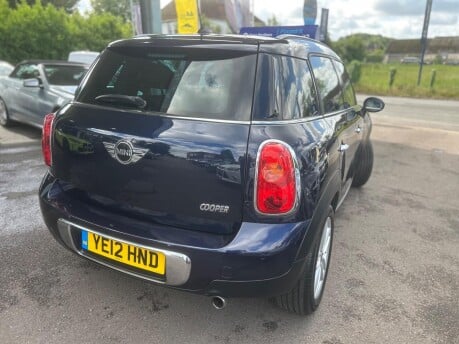 Mini Countryman COOPER 13