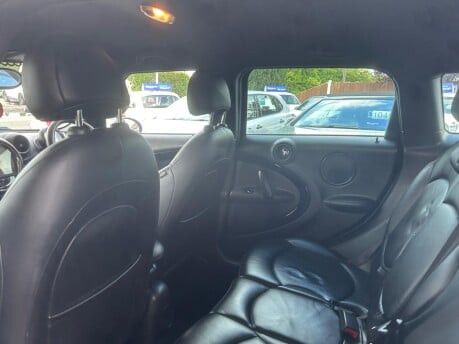 Mini Countryman COOPER 21