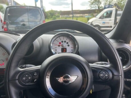 Mini Countryman COOPER 29