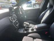 Mercedes-Benz A Class A 200 D AMG LINE PREMIUM 33