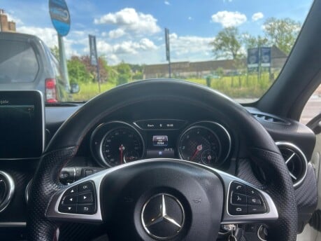 Mercedes-Benz A Class A 200 D AMG LINE PREMIUM 14