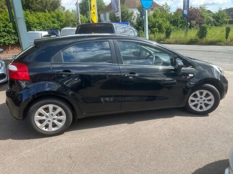 Kia Rio 1 6