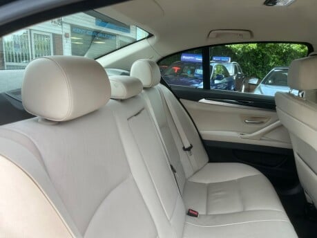 BMW 5 Series 525D SE 18