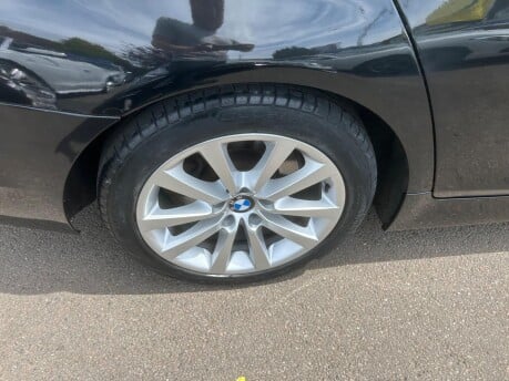 BMW 5 Series 525D SE 22