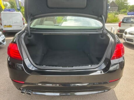 BMW 5 Series 525D SE 28
