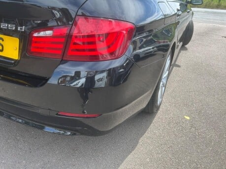 BMW 5 Series 525D SE 33
