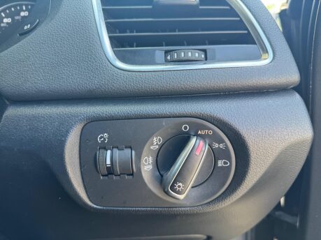 Audi Q3 TDI S LINE 19