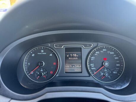 Audi Q3 TDI S LINE 20