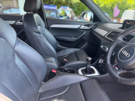 Audi Q3 TDI S LINE 27