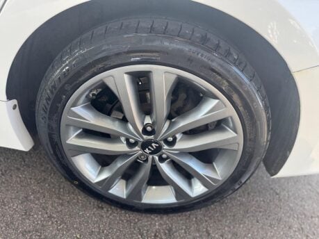 Kia Optima CRDI 3 16