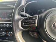 Kia Optima CRDI 3 21