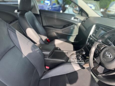 Kia Optima CRDI 3 27