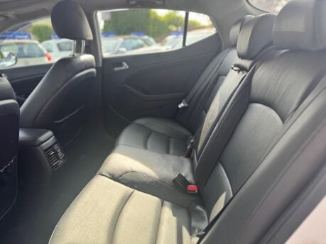 Kia Optima CRDI 3 30