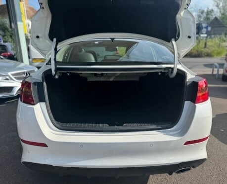 Kia Optima CRDI 3 34