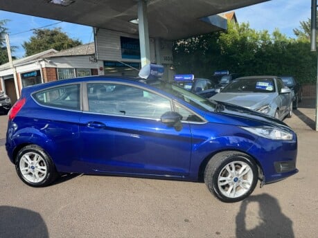 Ford Fiesta ZETEC 8