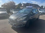 Ford Fiesta ZETEC 10