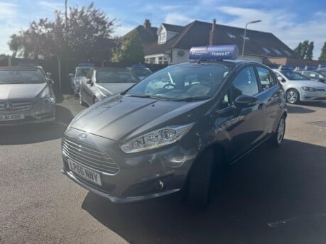 Ford Fiesta ZETEC 10