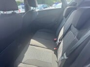 Ford Fiesta ZETEC 21