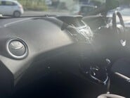 Ford Fiesta ZETEC 28