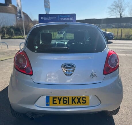 Ford Ka TITANIUM 6