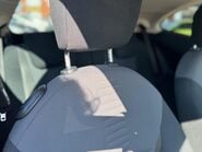 Ford Ka TITANIUM 25