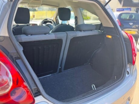 Ford Ka TITANIUM 34