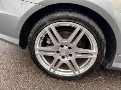 Mercedes-Benz E Class E350 CDI BLUEEFFICIENCY SPORT ED125 15