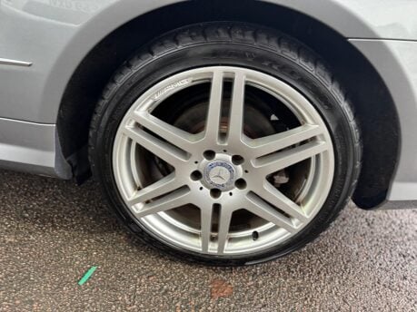 Mercedes-Benz E Class E350 CDI BLUEEFFICIENCY SPORT ED125 16