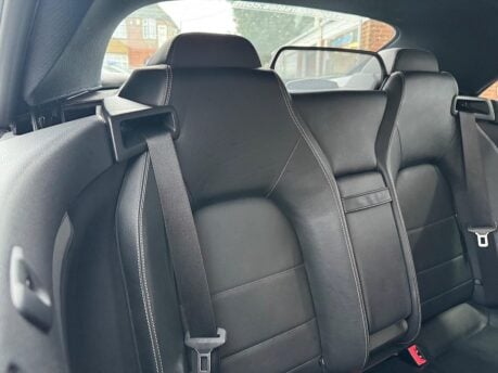 Mercedes-Benz E Class E350 CDI BLUEEFFICIENCY SPORT ED125 29
