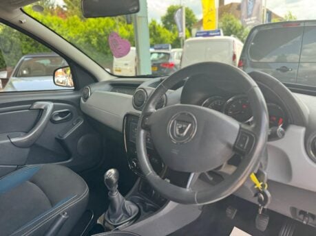 Dacia Duster LAUREATE PRIME DCI 25