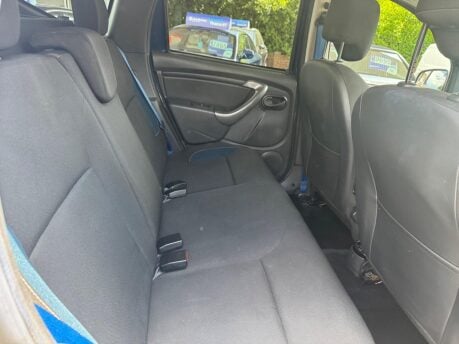 Dacia Duster LAUREATE PRIME DCI 26