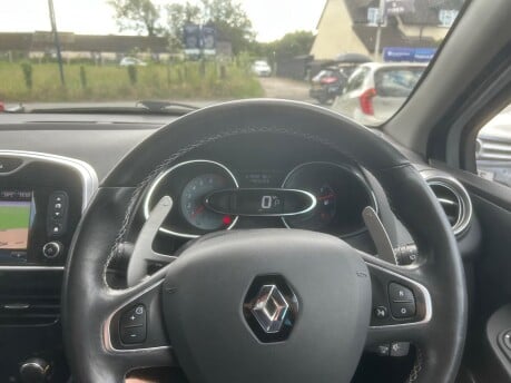 Renault Clio GT LINE TCE EDC 14