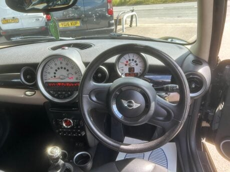 Mini Hatch COOPER D BAKER STREET 22