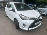 Toyota Yaris VVT-I ICON 6