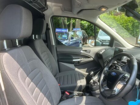 Ford Transit Connect 240 LIMITED TDCI 17