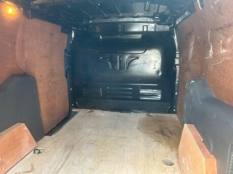 Ford Transit Connect 240 LIMITED TDCI 27