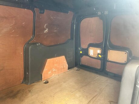 Ford Transit Connect 240 LIMITED TDCI 28